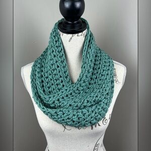 New Handmade Crochet Infinity Scarf Green